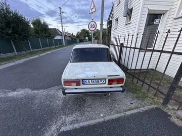 Авто ВАЗ 2105 1985 № 8948009