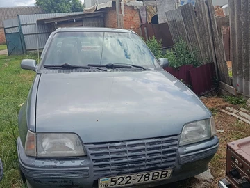 Авто Opel Kadett 1988 № 8948067
