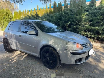 Авто Volkswagen Golf 2005 № 8948210