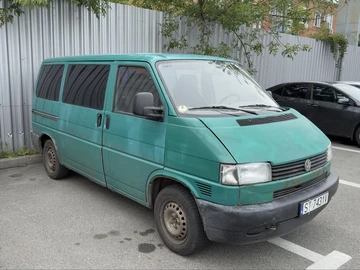 Авто Volkswagen Transporter 1996 № 8948217