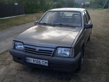 Авто Opel Ascona 1988 № 8948258