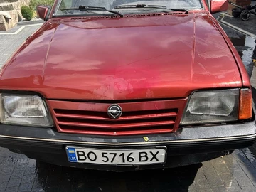 Авто Opel Ascona 1987 № 8948365