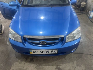 Авто KIA Cerato Forte  2005 № 8948540