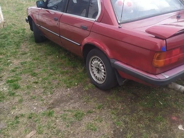 Авто BMW 3 Серия 1987 № 8948544
