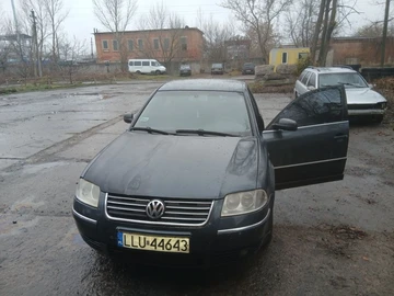 Авто Volkswagen Passat Hatchback 2001 № 8948572