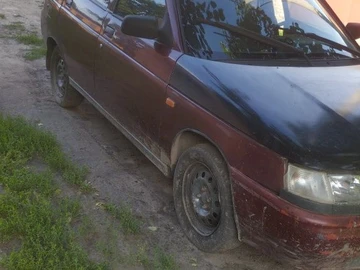 Авто ВАЗ 2112 2005 № 8948718