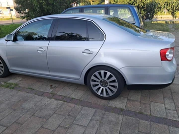 Авто Volkswagen Jetta 2005 № 8948788