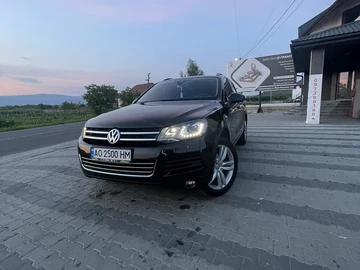 Авто Volkswagen Touareg 2014 № 8948793