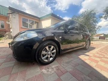 Авто Nissan Tiida 2008 № 8949042