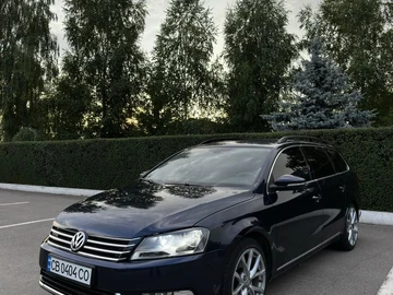 Авто Volkswagen Passat Variant 2012 № 8949106
