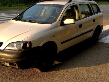 Авто Opel Astra 2001 № 8949112