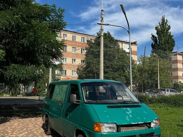Авто Volkswagen Transporter 1998 № 8949166