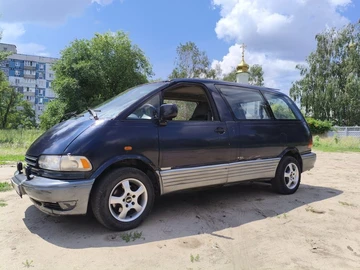 Авто Toyota Previa 1990 № 8949229