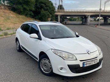 Авто Renault Megane 2013 № 8949289