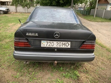Авто Mercedes 260 1988 № 8949393