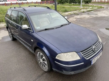 Авто Volkswagen Passat Variant 2004 № 8949429