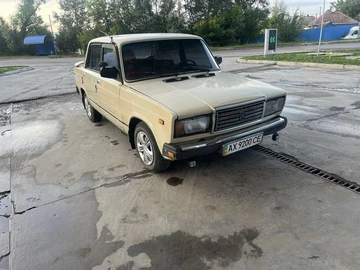 Авто ВАЗ 2107 1996 № 8949436