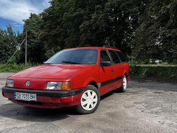 Авто Volkswagen Passat Cc 1990 № 8949478
