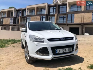 Авто Ford Kuga 2013 № 8949595