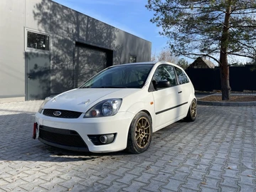 Авто Ford Fiesta St 2005 № 8949610