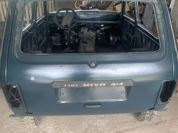 Авто ВАЗ 21213 2000 № 8949651