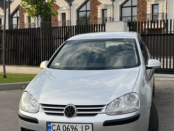 Авто Volkswagen Golf 2004 № 8949702