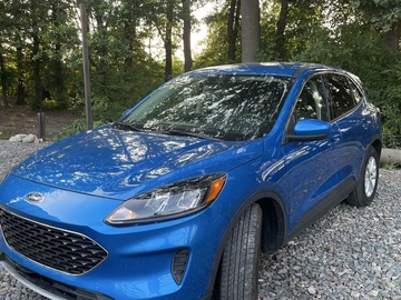 Авто Ford Escape 2019 № 8949714