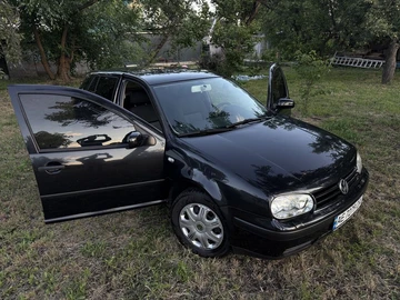 Авто Volkswagen Golf 2002 № 8949794