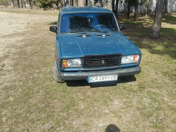 Авто ВАЗ 2107 2004 № 8949796