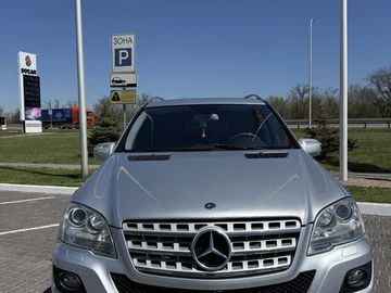 Авто Mercedes Ml Серия 2008 № 8949915