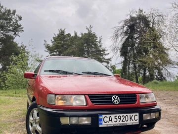 Авто Volkswagen Passat Variant 1996 № 8949963