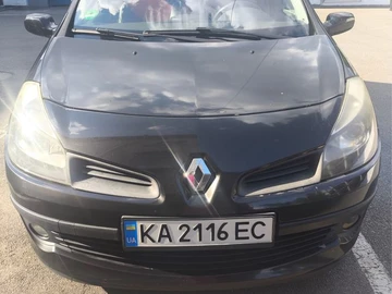 Авто Renault Clio 2006 № 8950008