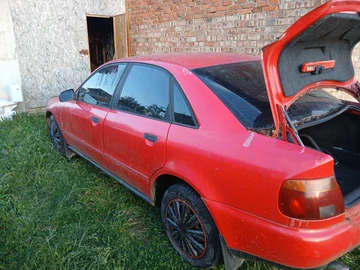 Авто Audi A4 1995 № 8950052