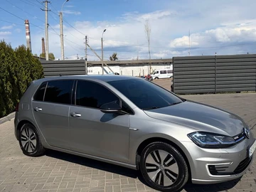 Авто Volkswagen Golf 2017 № 8950180