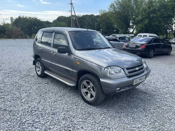 Авто Chevrolet Niva 2007 № 8950246