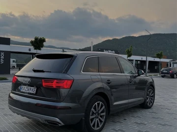 Авто Audi Q7 2016 № 8950254