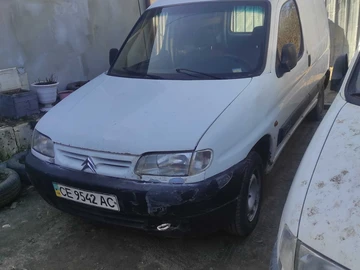 Авто Citroen Berlingo 2000 № 8950290
