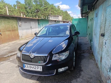 Авто Skoda Superb 2010 № 8950294