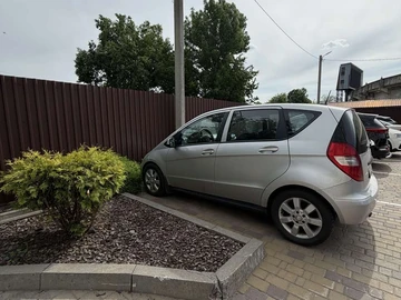 Авто Mercedes A Серия 2012 № 8950298