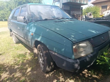 Авто Skoda Forman 1992 № 8950334