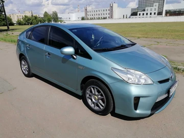 Авто Toyota Prius 2015 № 8950340