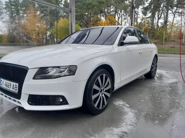 Авто Audi A4 2010 № 8950349