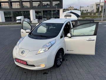 Авто Nissan Leaf 2017 № 8950382