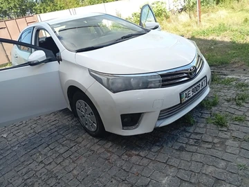 Авто Toyota Corolla 2013 № 8950563