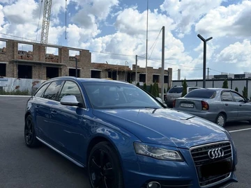 Авто Audi A4 2009 № 8950590