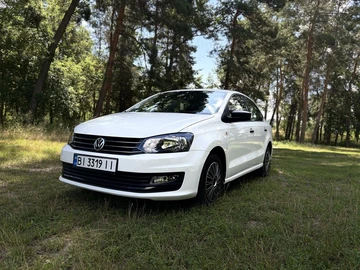 Авто Volkswagen Polo 2019 № 8950631