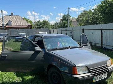 Авто Opel Kadett 1988 № 8950635