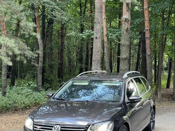 Авто Volkswagen Passat Variant 2011 № 8950731