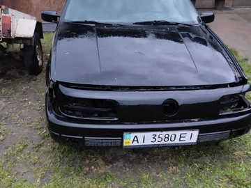 Авто Volkswagen Passat Sedan 1993 № 8950753