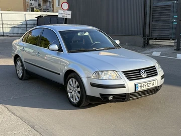 Авто Volkswagen Passat Sedan 2003 № 8950856